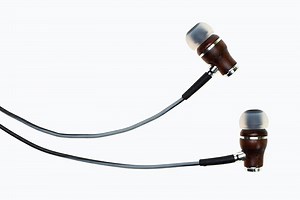 9 Best Earbuds under $30 - Wired & Wireless In-Ears 2025