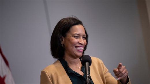 Bowser reflexiona sobre su carrera en D.C. y sus planes cuando termine su mandato