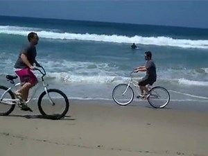 Beachbikes.com - Can beach cruisers ride on sand?