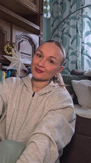 3 stvari s kojima sam ja opsjednuta a trebate i vi biti: 1. @Minja Varsaković 2. Heated rivalry 3. nyx the brow glue crazy lift #preporukice #grwm #hrvatska #viral #fyp