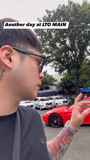 Another day at LTO MAIN . 🚨 Sasagutin ko na po para sa lahat ng mga nakapanood ng video . TV news and social media platform. Inaamin ko pong nagkaroon ako ng pagkukulang on my side at humihingi po ako ng SORRY kay ASSEC MARKUS at sa buong LTO . 🚨Vehicle not registered 🚨Original Plate not attached Gusto ko rin pong humingi ng paumanhin sa lahat ng mga Followers at fans ko . Sorry if na Disappoint ko kayo. Minsan nagkakamali po talaga tayo . Nagkakaroon po tayo ng mga pag kukulang. Ang mahalaga