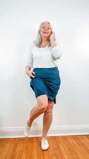 Have you seen the new version of skorts? You can find the longer, stretchy & skirted all-around version I featured here at awesomeover50.com/findit ( 1st tab will get you to them) Enjoy! . #springfashions #whattowear #whatimwearing #fashionover50 #agingwithattitude #styleover50 #styleatanyage #skorts #agepositive | Loving Our Age