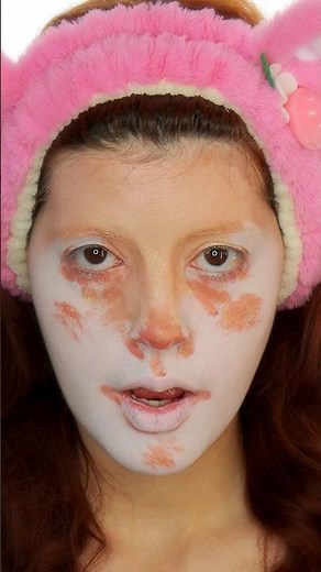 Uncanny makeup or no makeup makeup? 🎨