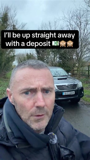 The most popular Hilux in the country that never had a viewing or left the yard 😅#HiluxLife #FarmTok #creatortiktok #johndeere #farmlife @Toyota_Ireland @toyotauk @🇮🇪IrishCarScene🇮🇪 @donedealcars