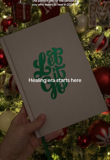 The “I deserve better for myself” gift we all need 🤍 #tiktokshop #giftsunwrapped #tiktokmademebuyit #selfhelp #journalling #selfimprovement #selfdevelopmental #mentalhealth #journal