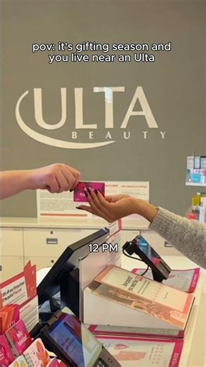 A gift card loves to see me coming. 🩷