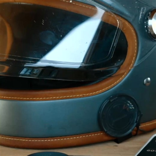 Imagine riding with 15 friends, music blasting & voice chat flowing! Experience the future of ride comms with 99ONE ROGUE's iconic design, advanced audio and custom clips. What sets us apart from legacy brands? Reserve now for exclusive launch perks ⬇️ | 99ONE