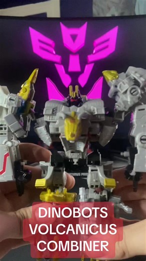 Volcanicus Combiner #transformers #collection #collector #volcanicustransformers #fyp