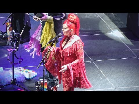 The B-52's, Rock Lobster (live), Farewell Tour, San Francisco, October 28, 2022 (4K)