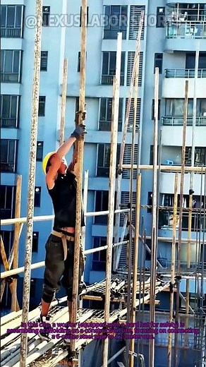 Steel Pipe Scaffolding Connection (6m + 2m) #Shorts #ConstructionScaffolding #PipeAssembly