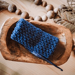 How To Crochet the Moss Stitch   Free Washcloth Pattern