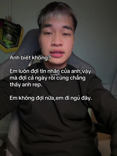 Chờ tin nhắn anh mãi, em quyết định đi ngủ