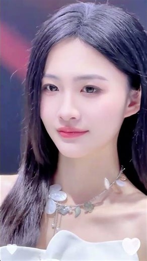 Changsha Auto Show: Capture the Beauty of Car Models with Long Legs