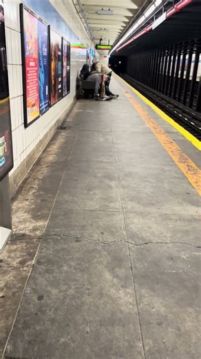 December 6, 2025 Subway Ride @ Grand Street in NYC!