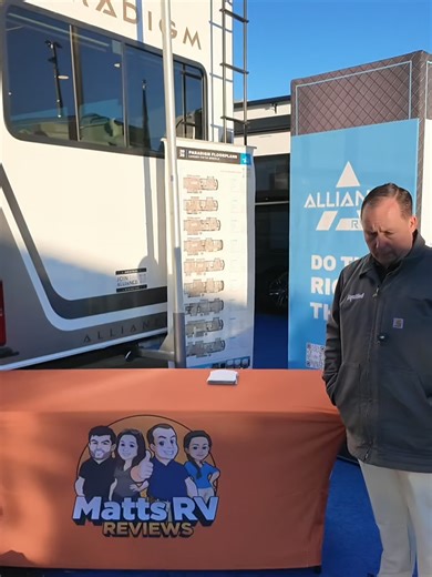 We are LIVE today at the Florida RV Super Show in Tampa Fl and I am walking through a whole lot of @alliancerv Come meet me live today, all day, if not, head to my bio right now and click the link to get your Blue Bucks and take advantage of show pricing anywhere in the US! #fifthwheel #traveltrailer #camper #camping #camperlife