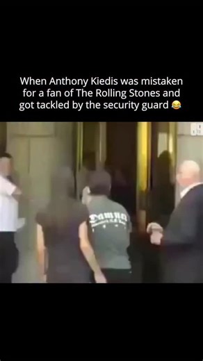 Rock Music on Instagram: "During a Rolling Stones stay at a hotel, Anthony Kiedis from Red Hot Chili Peppers tried to enter the building through a secured area. Stones security did not recognise him and assumed he was an over-zealous fan attempting to gain access. As a result, he was tackled and restrained before the misunderstanding was cleared up. Once his identity was confirmed, the situation was resolved without further incident. The moment has since circulated widely, often highlighted as a