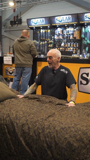 Dave Lane explains why the Solar Tackle SP Tech Memory Foam Sleep System Mk2 is the BEST bedchair he’s ever owned. 👀💪 #solartackle #totalcarpmag #bedchair #davelane #carpfishing | Total Carp Magazine