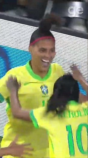 GOL DA VIRADA! BRASIL VENCE OS ESTADOS UNIDOS EM AMISTOSO FEMININO | #shorts | ge.globo