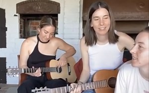 Haim-Summer Girl (IG Live Concert)