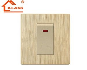 [Hot Item] PC Brushed Silver on-off Switch Electric Socket with IEC Approved