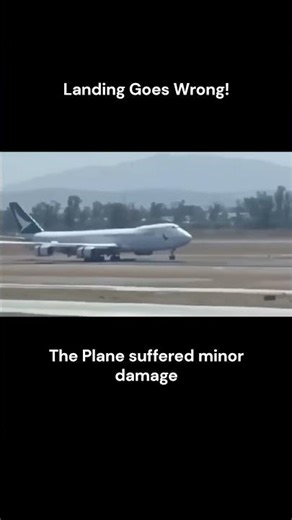 This Cathay Pacific 747 Hit the Runway HARD 💥