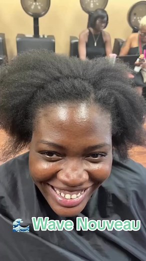 Wave Nouveau at its Best…. #wavenouveau #jerricurl #curlpattern #curlyhair #wavehair #curlhair #wavyhair #wavyhairdontcare #wavycurls #transformation #transition #tampa #tampahair