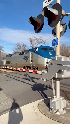 Amtrak P42 Arriving in Ashland VA!