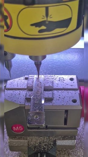 Volkswagen tiguan key cut tibbie key #keys #california #automobile #diy