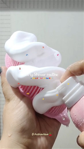 Girly shower routine ✨❤️ #dailyvlog #aesthetic #morningroutine #daysinmylife #cozyvlog #asmr #shower