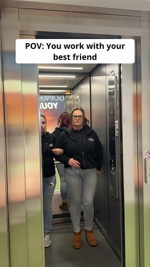 POV: When you work with your best friend 😂😂 #logistics #alexandersen #alexandersennl #employeeexperience #truck | Alex Andersen Holland B.V.