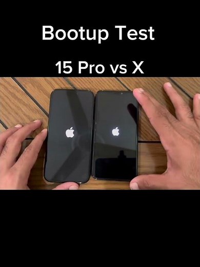 iPhone 15 Pro vs iPhone X - BOOTUP TEST