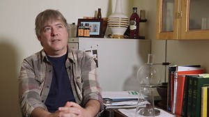 Who does Grammy Award-winning banjo player Béla Fleck dream about drinking 3-Finger Black with? Watch to find out. Maker’s 006 with Béla Fleck is now available at SmithTea.com. | Smith Teamaker