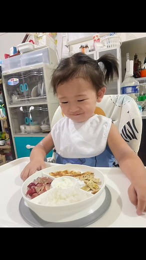 Easter Sunday breakfast fit for a little bunny: eggs, yogurt, rice, and grapes on the menu! 🤤 🐰 #breakfast #EuclidCalix #EasterSunday #Bunny | Mommy Cha & Euclid