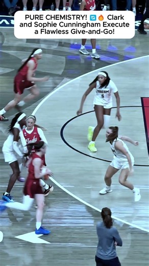 The Exact Second Clark’s Give-and-Go with Sophie Broke the Defense! #caitlinclark #sctop10 #wnba