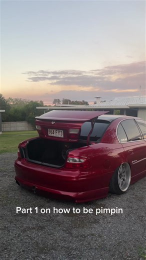 Replying to @FLUFFY Not the best at explaining shit but its pretty simple, did this with a mate so boot wouldnt fall. If anyone has any questions let me know. #vxcommodore #ls1 #lensowheels #bagged #vxcalais #2000s