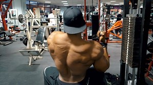 322K views · 773 shares | Single Arm Lat Pulldown, give it a go on back day  Download my Full Training Routines at SIMEONPANDA.COM The full Dedicated Nutrition range is available at SIMEONPANDA.COM | Simeon Panda | Facebook