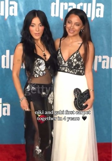 our first carpet appearance together in 4 years & @NIKI is locked innn #fyp #2016