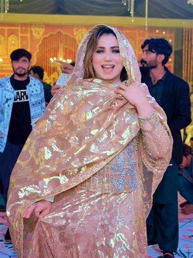 Mehak Malik's Dance Performance – Khan Ghra Dy