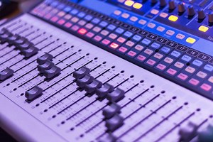 A Quick EQ Checklist To Help You Mix Like A Pro - ReverbNation Blog