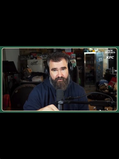 Offseason Plans, Wildcard Preview & Matt Damon on Brady, Affleck Bromance & Career Odyssey | EP 174 #Mattdamon #newheights #theerastour #jasonkelce #podcasts #travis