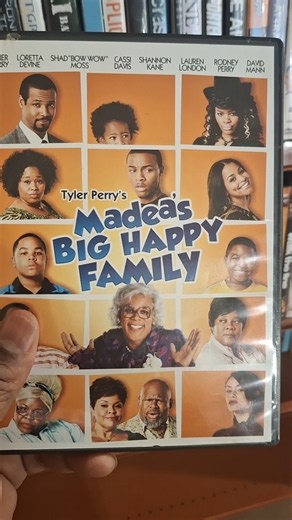 Madeea's Big Happy Family. Goodwill Graveyard Vol 32.