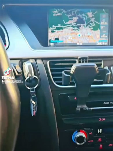 FloriEpiriani (@floriepiriani)’s videos with Cool Attitude (Vox) - Ah2