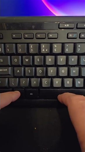 Change the language of your keyboard easily. #windows #windowstips #pctips