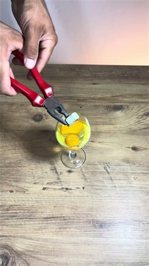 “Dropping Hot Metal Into an Egg… INSANE Result! 🔥🥚”