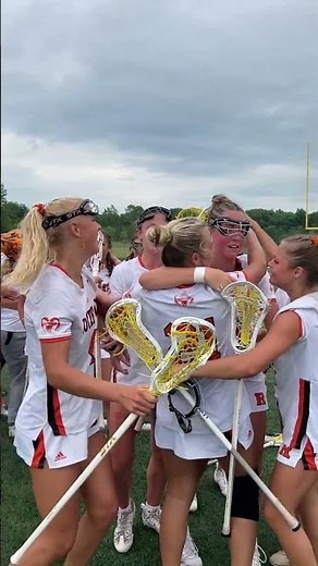 Rockford celebrates D1 girls lacrosse state championship