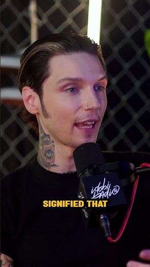 "I Looked Like a Scarecrow..." w/ Andy Black | idobi Warped Radio