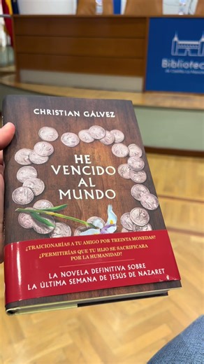 📚Presentación del libro “He vencido al mundo” de Cristián Gálvez en Toledo. ✍🏻¿Habéis leído alguno de sus #libros? #creatorsearchinsights #booktoker #booktokespañol #recomendaciones