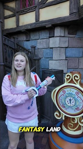 Assistant Hunts for Secret Keys Locations at Disneyland #FamilyFun #Disneyland #disneysecrets