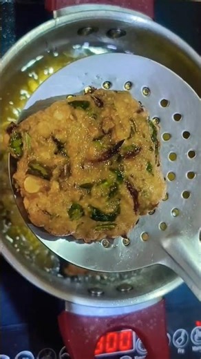 New year special palak chana dal wada 😋#viral #foodshorts
