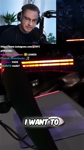 Should He Expose a Pro Player's DMs? #shorts